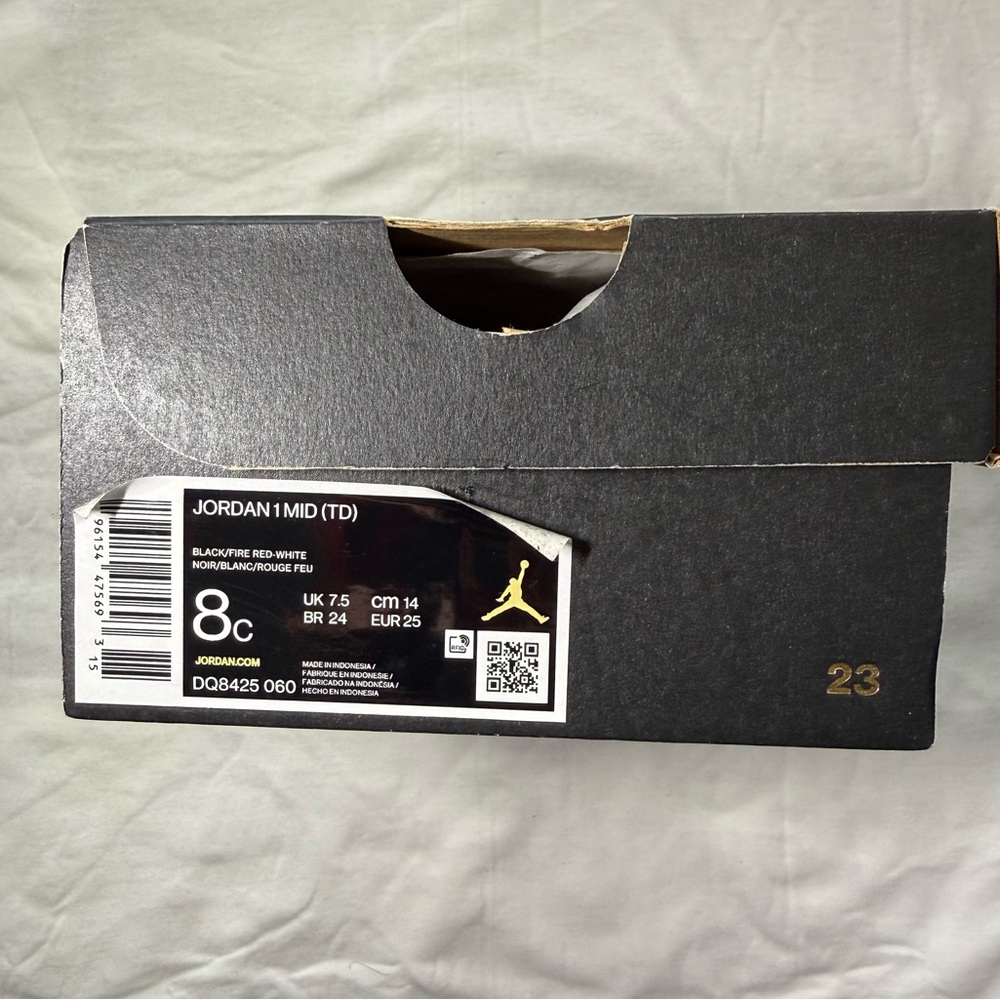 Jordan 1 Mid  8 (TD) Black and Red Sneakers
